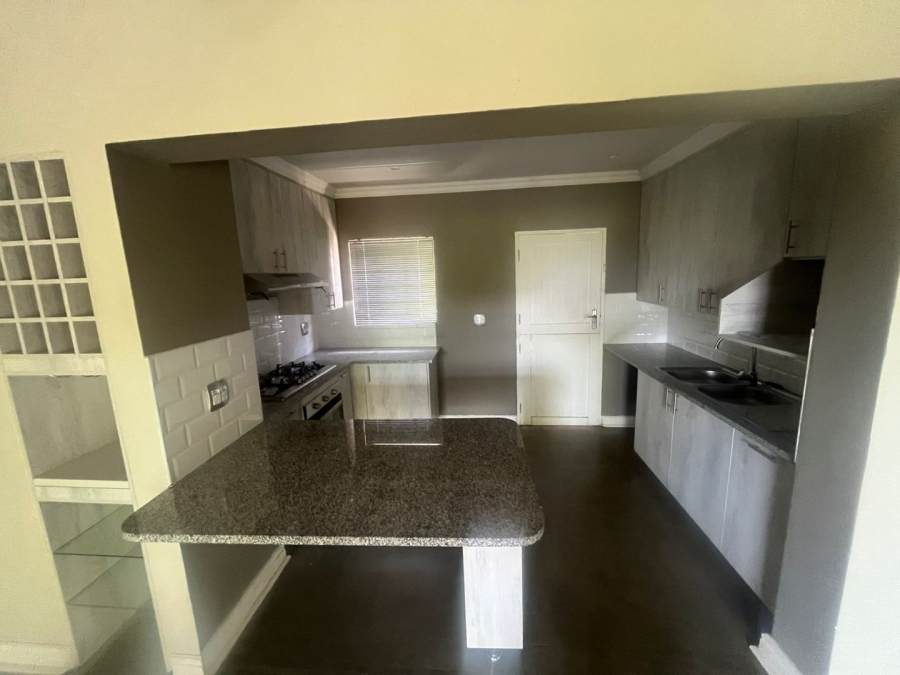 2 Bedroom Property for Sale in Rayton Free State